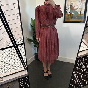 Donna Morgan Vintage Burgundy Plaid Long Sleeve Dress